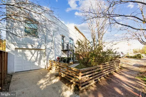 1201 Potomac Ave SE #2, Washington, DC 20003 photo 31