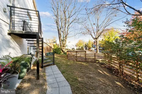 1201 Potomac Ave SE #2, Washington, DC 20003 photo 32