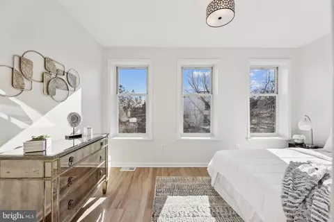 1704 A St SE, Washington, DC 20003 photo 24
