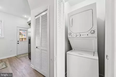 1704 A St SE, Washington, DC 20003 photo 22