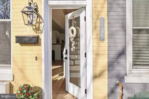 1704 A St SE, Washington, DC 20003 photo 5