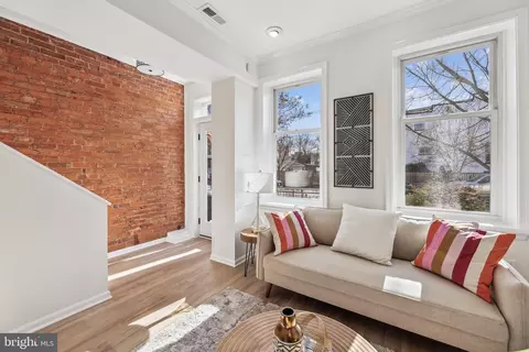 1704 A St SE, Washington, DC 20003