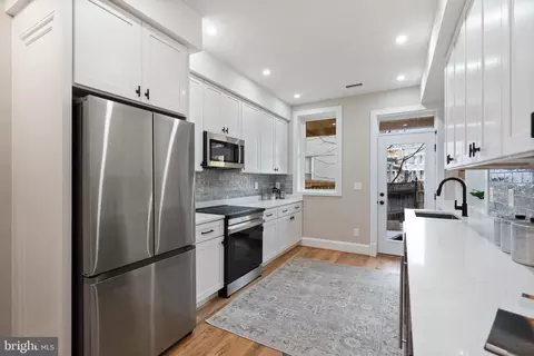 1422 Potomac Ave SE, Washington, DC 20003 photo 6