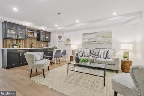Other - 332 17th Pl NE, Washington, DC 20002 photo 9 of 14