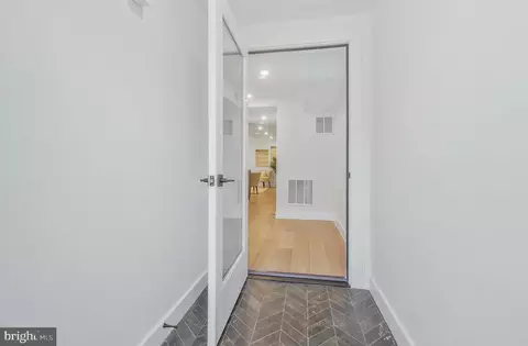 Entry Way - 332 17th Pl NE, Washington, DC 20002 photo 10 of 11