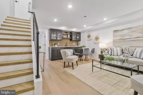 Entry Way - 332 17th Pl NE, Washington, DC 20002 photo 8 of 11