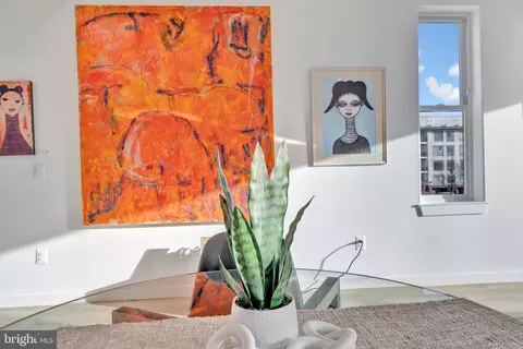 Dining - 1528 Oates St NE #B, Washington, DC 20002 photo 4 of 4