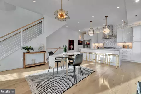 Dining - 1528 Oates St NE #B, Washington, DC 20002 photo 2 of 4