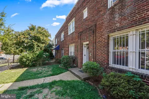 1721 H St NE, Washington, DC 20002 photo 1