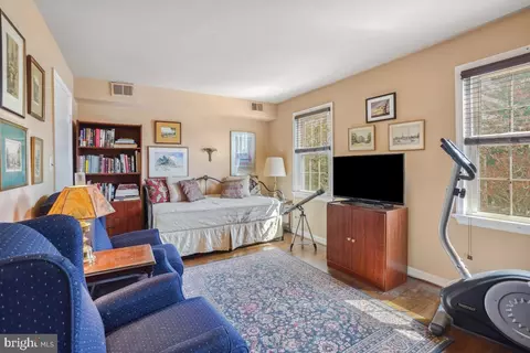 1246 C St SE, Washington, DC 20003 photo 29