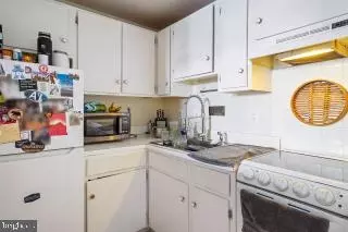 1246 C St SE, Washington, DC 20003 photo 10