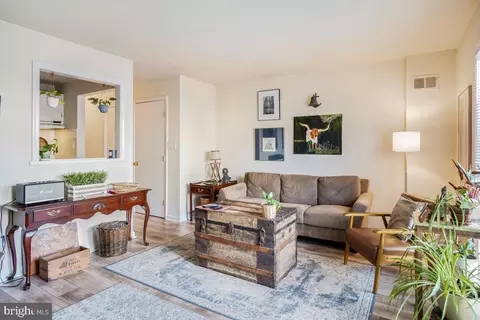 1246 C St SE, Washington, DC 20003 photo 6