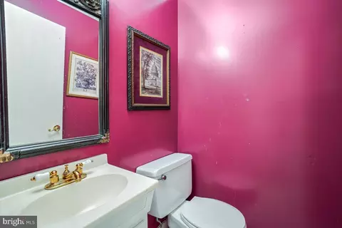 1246 C St SE, Washington, DC 20003 photo 16