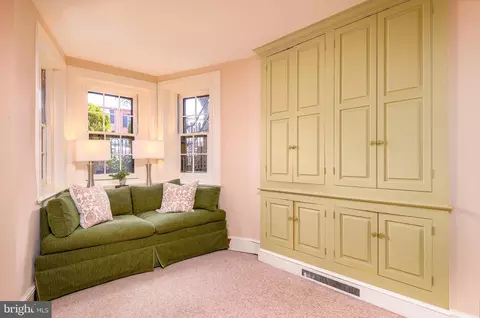 Other - 235 9th St SE, Washington, DC 20003 photo 11 of 13