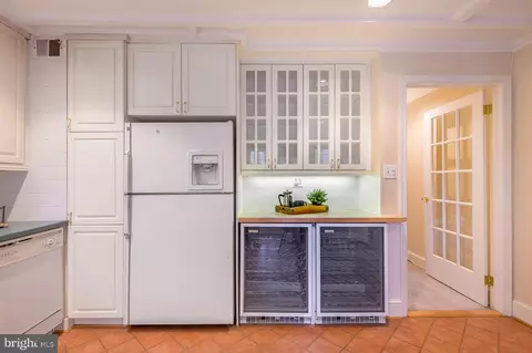 Kitchen - 235 9th St SE, Washington, DC 20003 photo 3 of 4