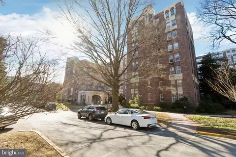 4000 Cathedral Ave NW #250/251B, Washington, DC 20016