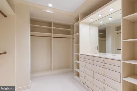 2700 Calvert St NW #711/717, Washington, DC 20008 photo 11