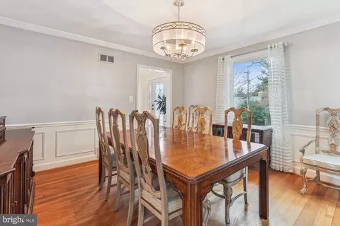 2217 46th St NW, Washington, DC 20007 photo 15