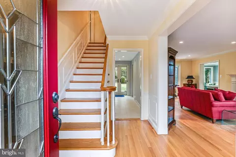 2217 46th St NW, Washington, DC 20007 photo 7