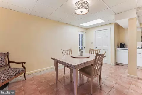 2217 46th St NW, Washington, DC 20007 photo 23