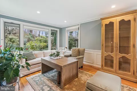 2217 46th St NW, Washington, DC 20007 photo 11