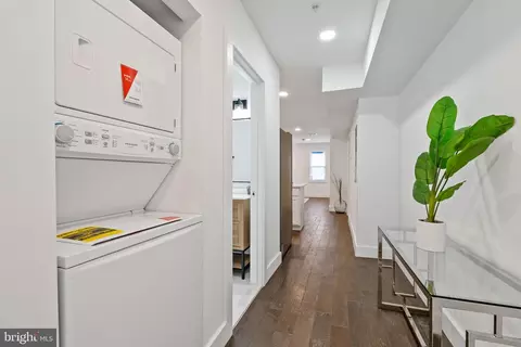 Entry Way - 4725 3rd Pl NW #2, Washington, DC 20011 photo 1 of 1