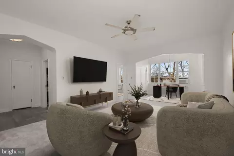 2737 Devonshire Pl NW #305, Washington, DC 20008