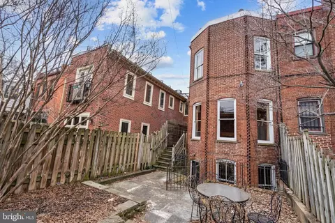 308 5th St SE, Washington, DC 20003 photo 14