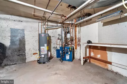 308 5th St SE, Washington, DC 20003 photo 42