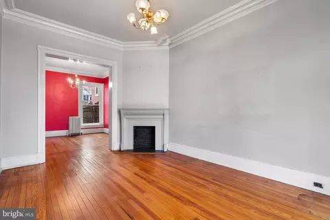 308 5th St SE, Washington, DC 20003 photo 3