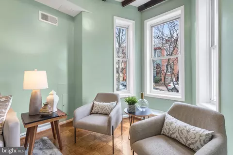 622 C St NE, Washington, DC 20002 photo 4
