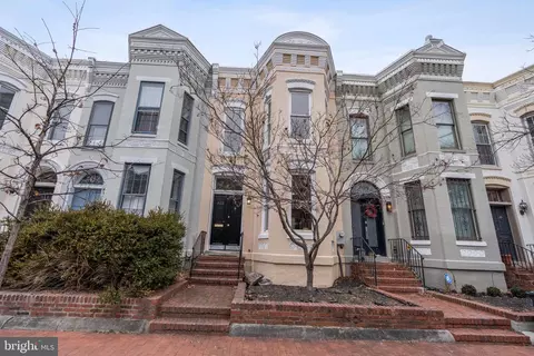 622 C St NE, Washington, DC 20002