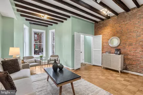 622 C St NE, Washington, DC 20002 photo 2