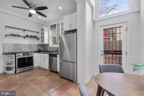 622 C St NE, Washington, DC 20002 photo 16