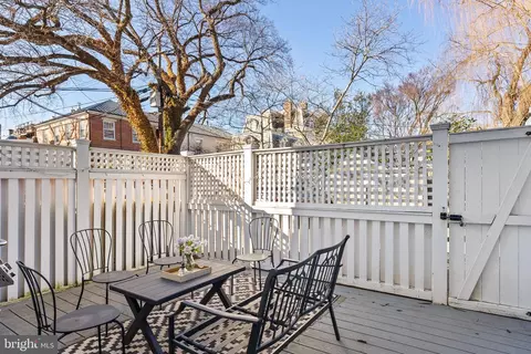 Exterior - 3237 N Street NW #16, Washington, DC 20007 photo 2 of 5