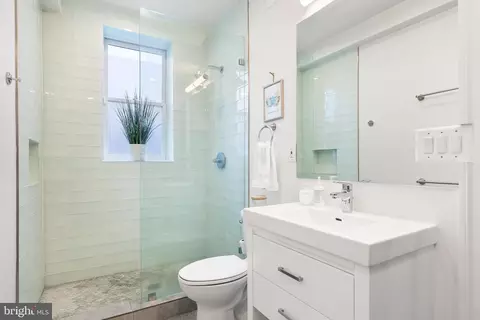 Bath - 3237 N Street NW #16, Washington, DC 20007 photo 1 of 1