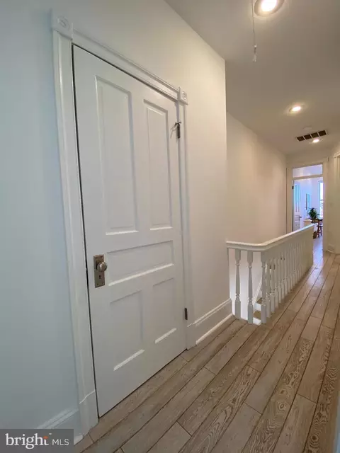 Entry Way - 1322 E Street St NE, Washington, DC 20002 photo 5 of 6