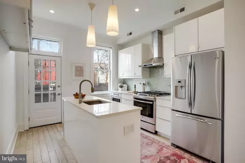 Kitchen - 1322 E Street St NE, Washington, DC 20002 photo 2 of 3