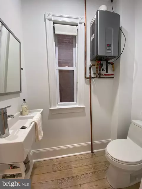 Bath - 1322 E Street St NE, Washington, DC 20002 photo 2 of 6