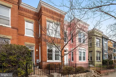 1322 E Street St NE, Washington, DC 20002