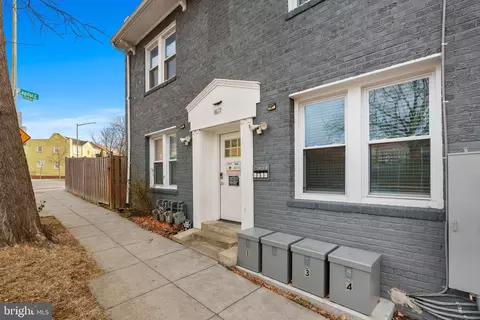 1617 Corcoran St NE #2, Washington, DC 20002