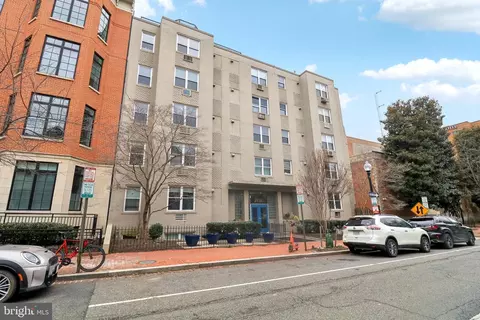 2130 N Street St NW #106, Washington, DC 20037