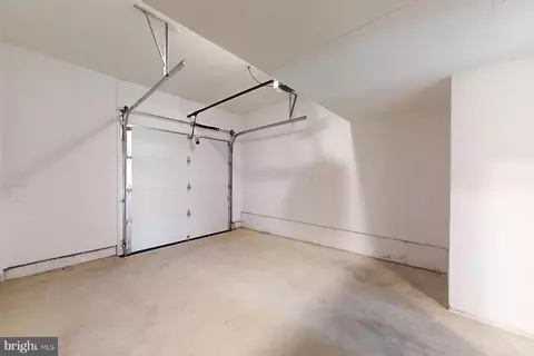 Entry Way - 4908 E Capitol NE, Washington, DC 20019 photo 5 of 9