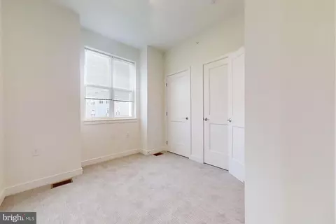 Bedroom - 4908 E Capitol NE, Washington, DC 20019 photo 5 of 6