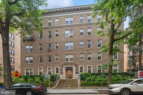 1910 Kalorama Rd NW #201, Washington, DC 20009
