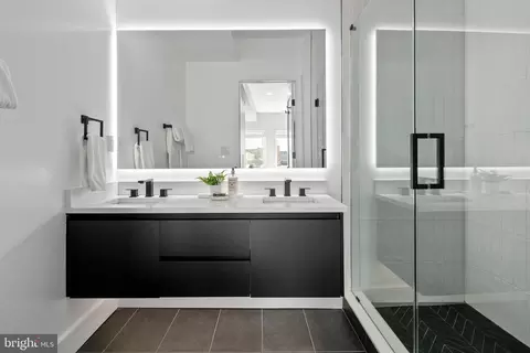 655 Morton Pl NE #2, Washington, DC 20002 photo 22