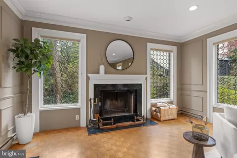 Living - 4525 28th St NW, Washington, DC 20008 photo 6 of 7