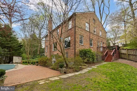 Exterior - 4525 28th St NW, Washington, DC 20008 photo 8 of 8
