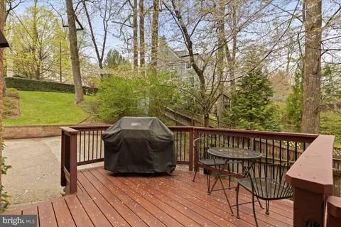 Exterior - 4525 28th St NW, Washington, DC 20008 photo 5 of 8