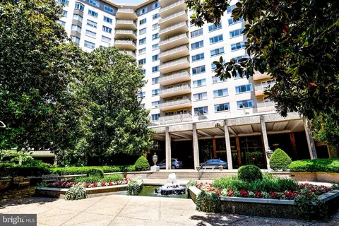 2801 New Mexico Ave NW #414, Washington, DC 20007